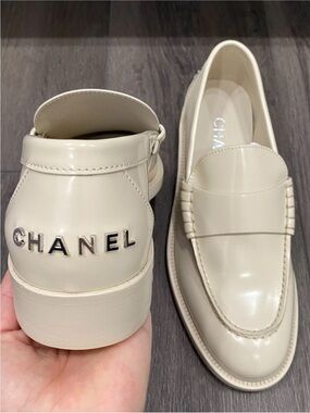 $1.5K CHANEL IVORY CREAM LEATHER LOAFERS OXFORDS FLATS SHOES SIZE 36 NEW